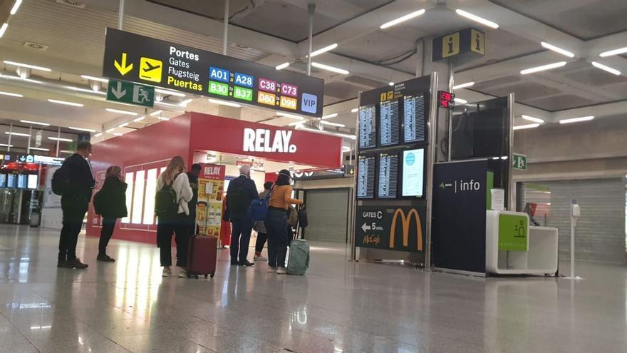 Kioske am Flughafen von Mallorca: Bücher, Zeitungen und Zeitschriften gibt es erst im Sommer wieder