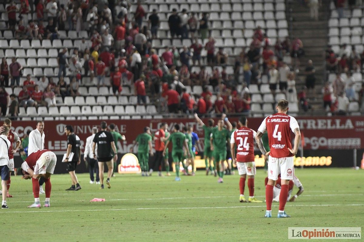 Así fue el encuentro del play off del Real Murcia y el Nástic en la lucha por el ascenso