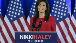 La republicana Nikki Haley, este miércoles, durante el anuncio de su retirada de la carrera para escoger al candidato conservador para las presidenciales.