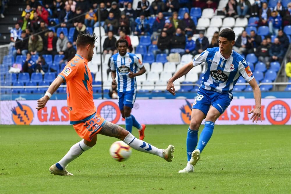 Derrota preocupante del Deportivo en Riazor en un momento decisivo de la competición.