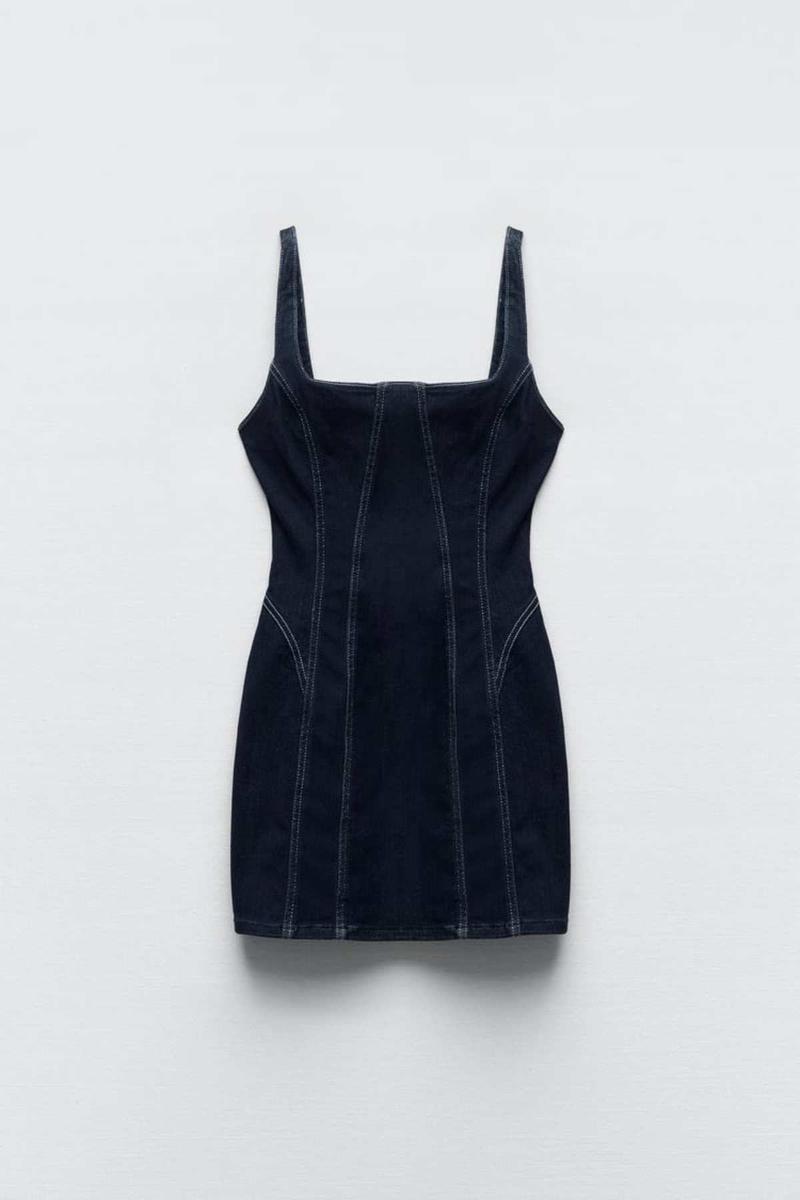 Vestido mini denim oscuro de Zara