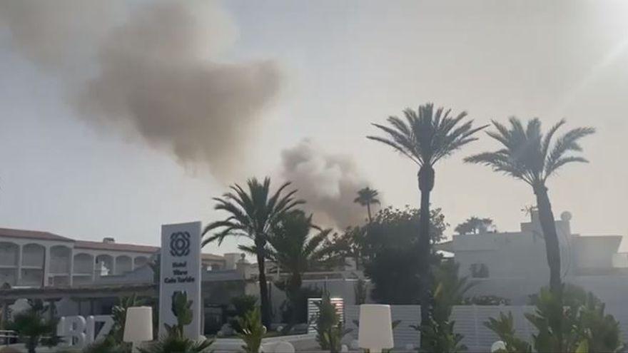 Un incendio obliga a desalojar un hotel con 300 huéspedes en Ibiza