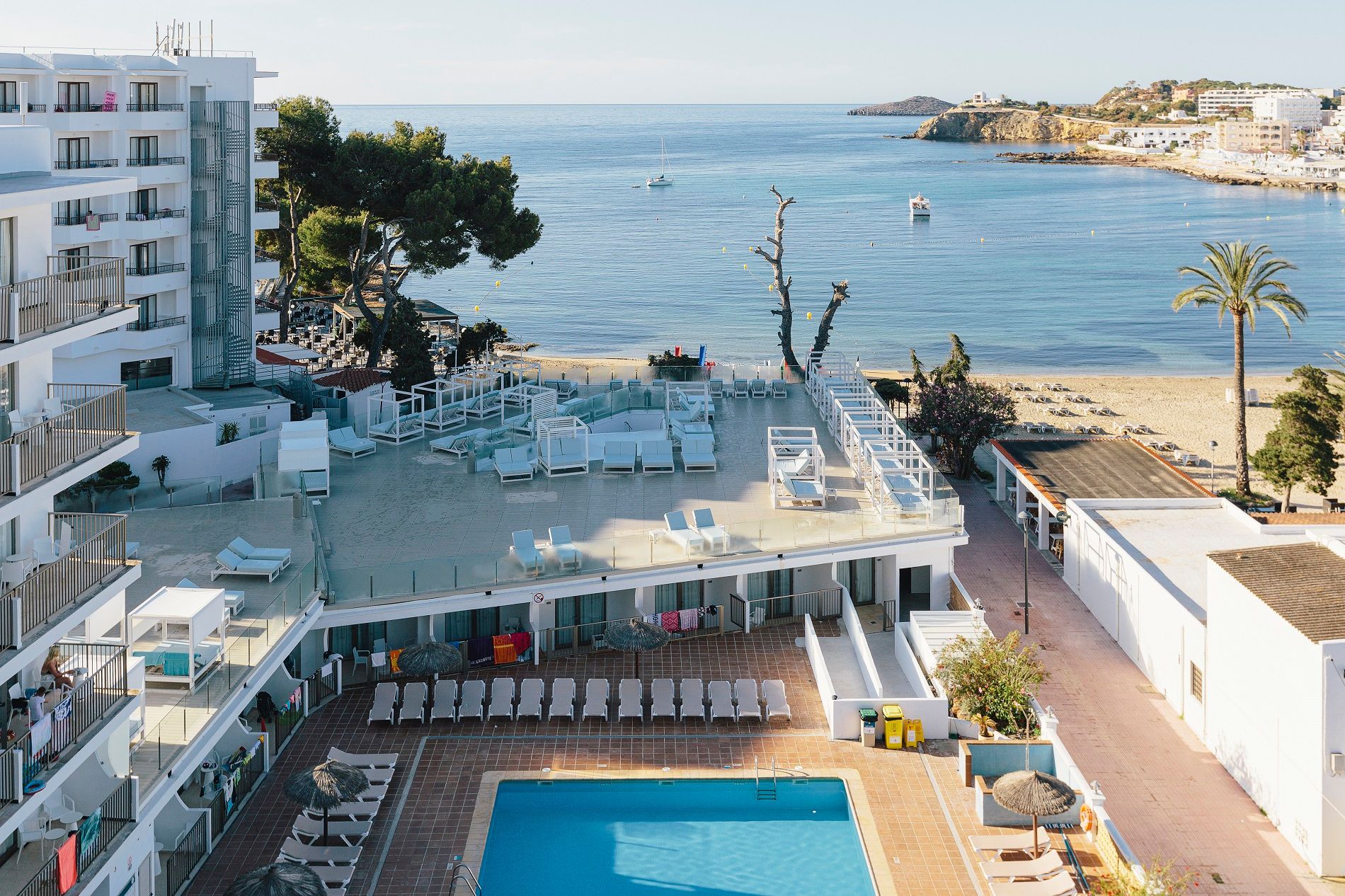 Estos son los tres hoteles de Ibiza que están a la venta