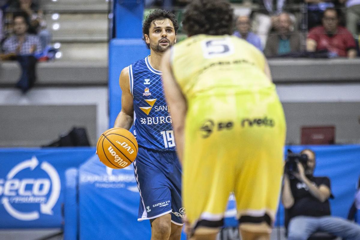 Raulinho Neto jugó unos buenos minutos finales que impulsaron a su equipo a la victoria