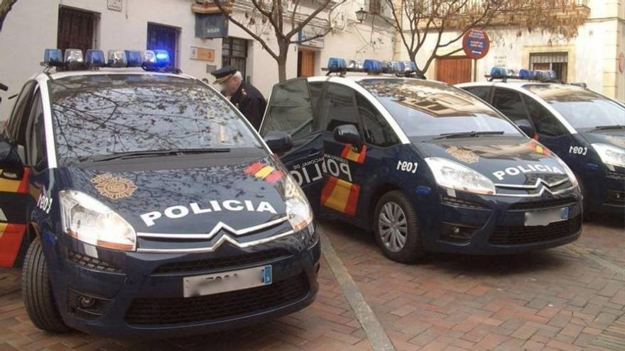 Coches de policía nacional de Almendralejo