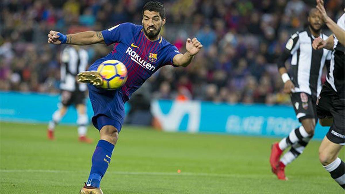 LALIGA | FC Barcelona - Levante (3-0): El gol de Suárez