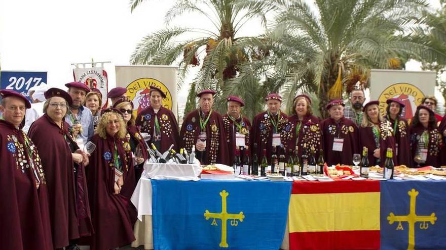 La Cofradía del Vino acerca Cangas del Narcea a Córdoba
