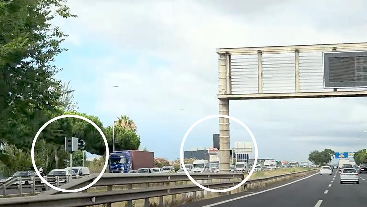 Los dos nuevos radares colocados en la Ronda Litoral de Barcelona, uno en sentido Besòs-(izquierda) y otro en sentido Llobregat.