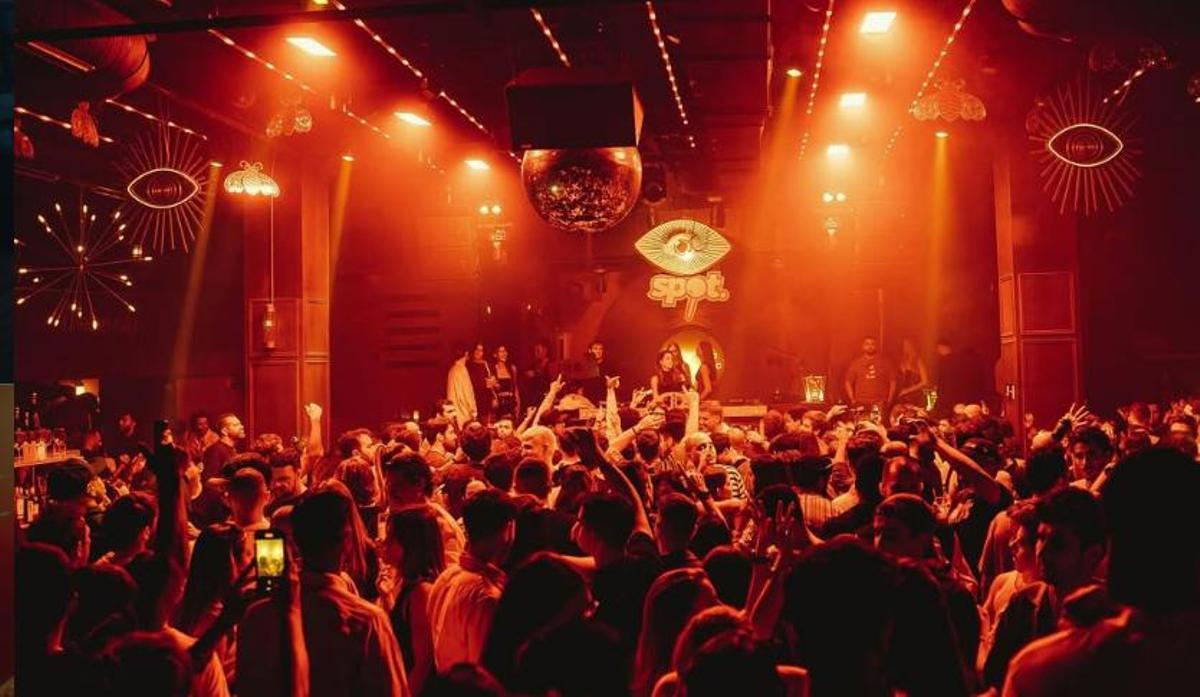 Imagen de una noche amenizada por SPOT Parties.