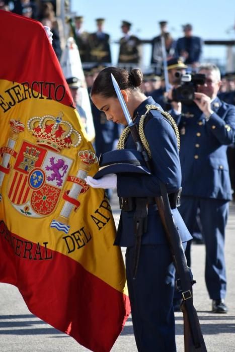 Acto de jura de bandera en la Academia General del Aire