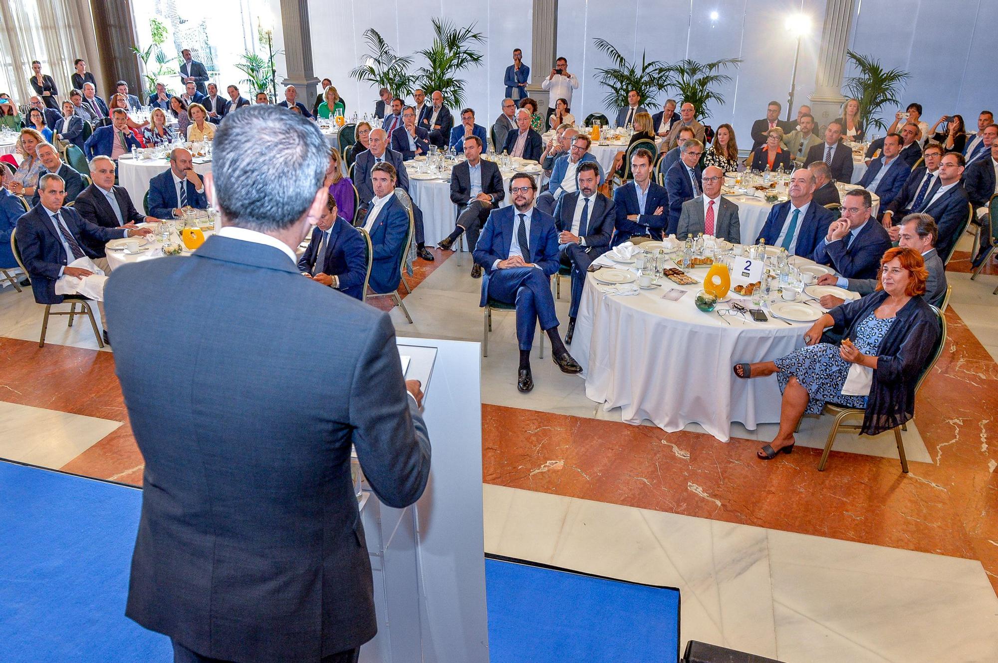 Cuca Gamarra en el Foro de Cadena Ser Canarias