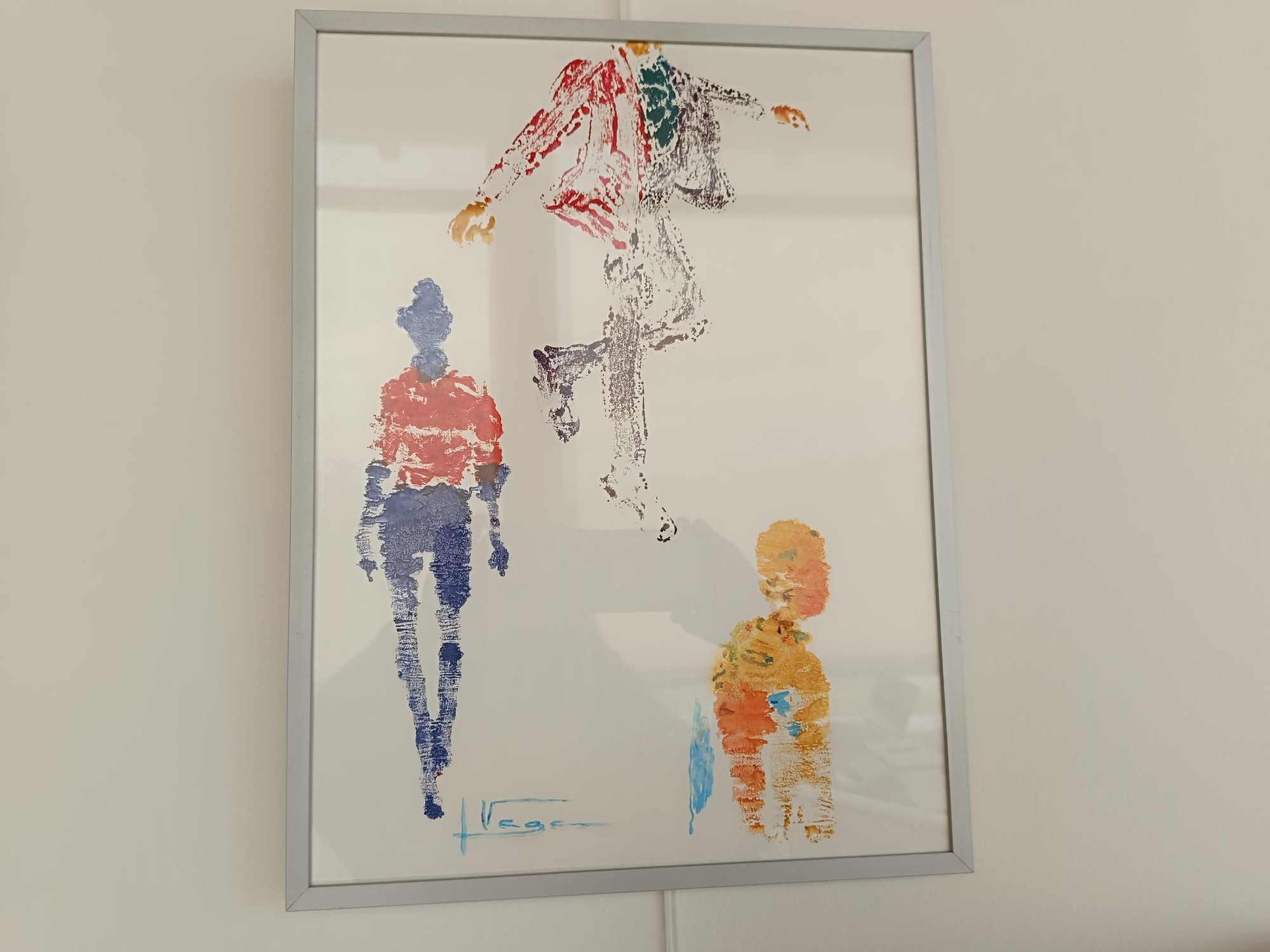 La búsqueda del placer protagoniza la exposición de Luis Vega en Llanera