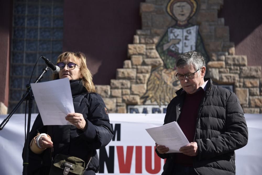 Balsareny rebutja amb cultura popular les accions