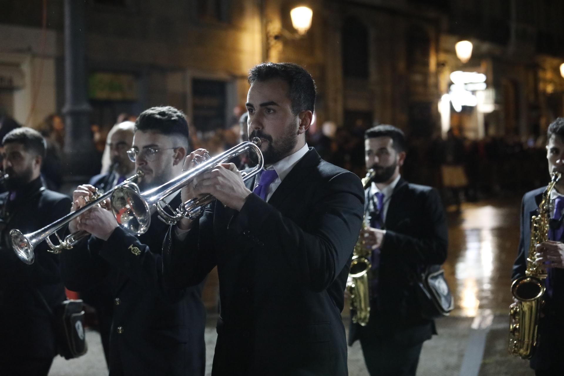 Búscate en el primer día de ofrenda por la calle Quart (entre las 22:00 a las 23:00 horas)