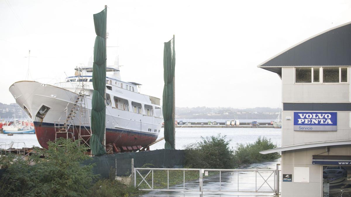 A la venta en A Coruña un yate que perteneció al estafador inglés John Palmer