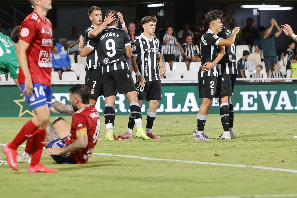 La victoria del FC Cartagena sobre el Tarazona, en imágenes