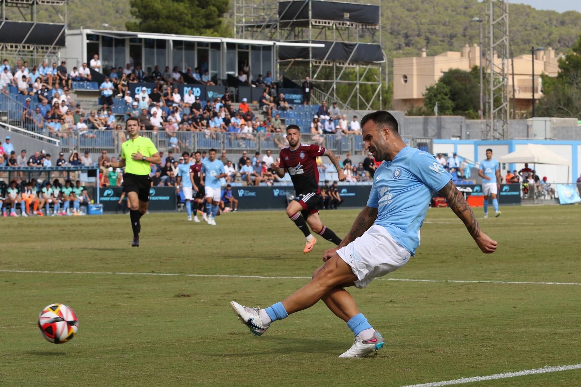 El partido de la UD contra el Recreativo, en imágenes