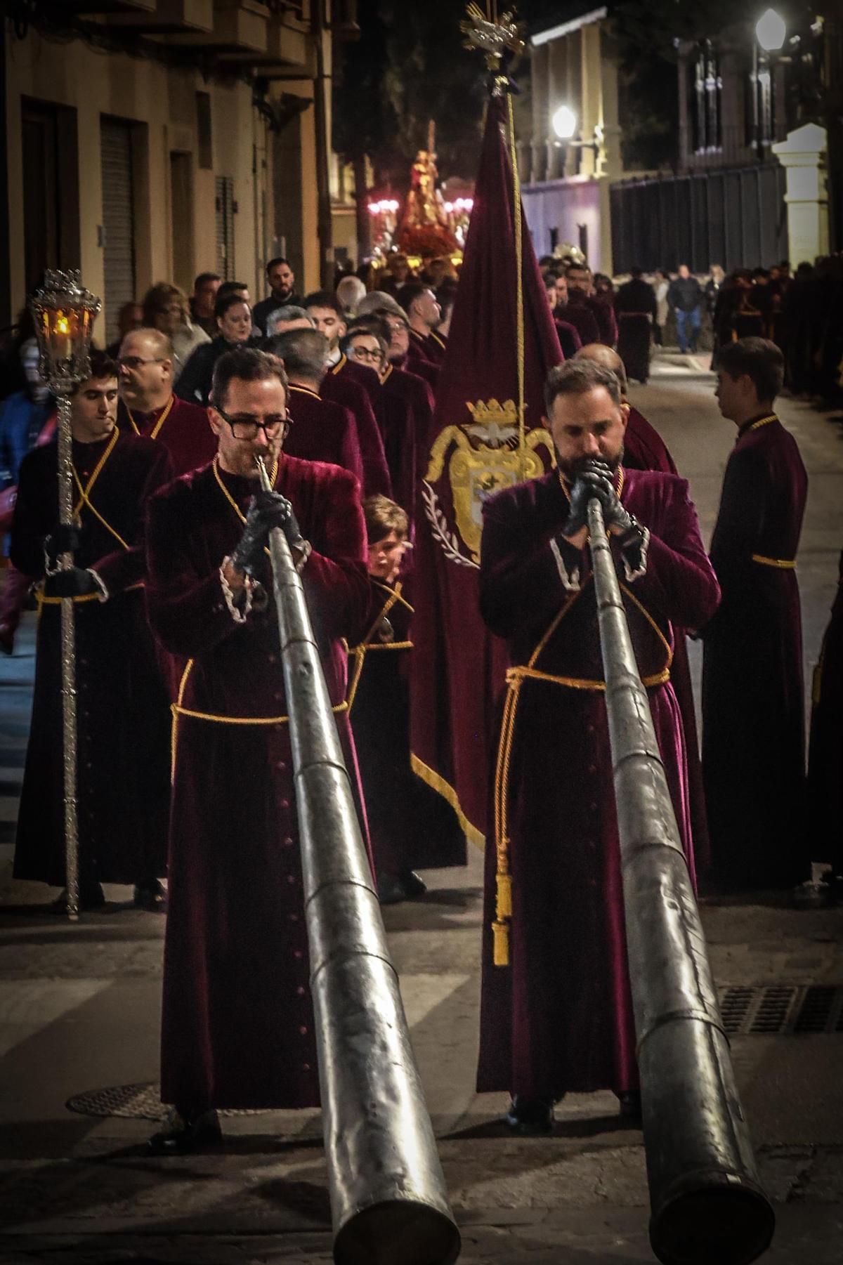 "El Abuelo" ya está en la Iglesia Santas Justa y Rufina de Orihuela "El Abuelo" ya está en la Iglesia Santas Justa y Rufina de Orihuela