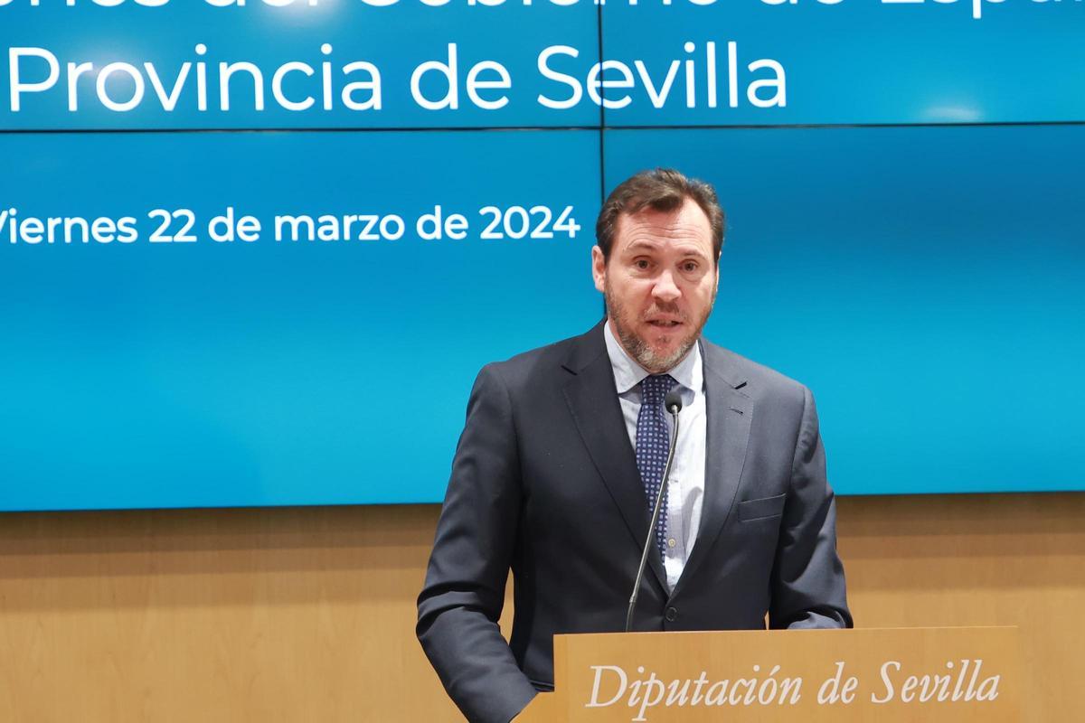Óscar Puente ha explicado este viernes las inversiones del Gobierno en Sevilla.