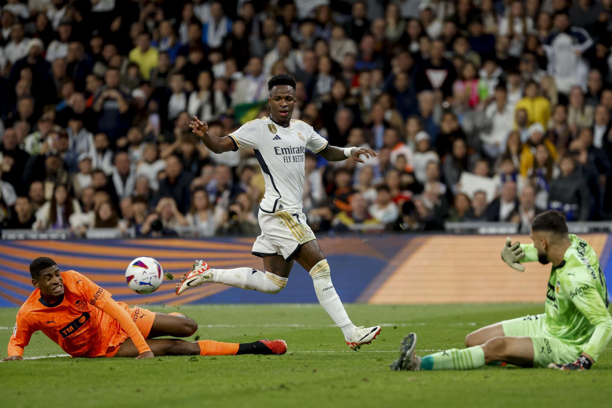 REAL MADRID - VALENCIA CF