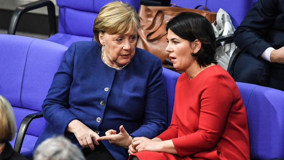 Angela Merkel y Annalena Baerbock