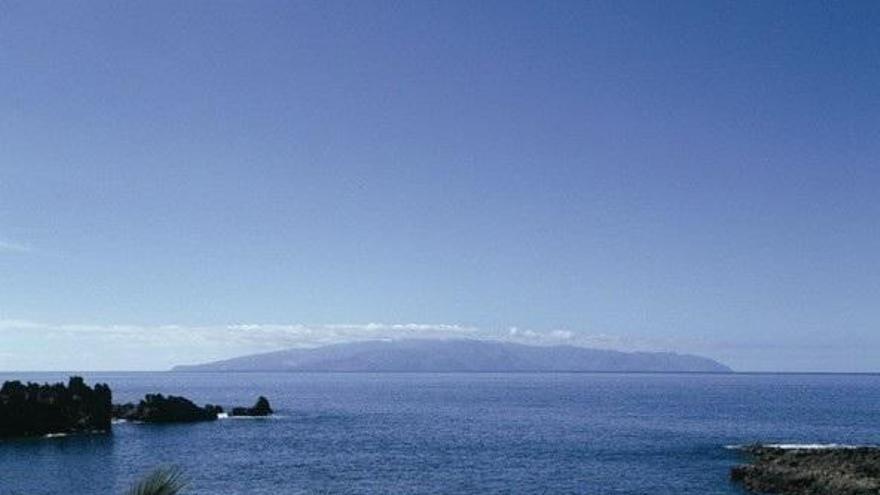 La playa de La Arena seguirá siendo un año más la playa más condecorada con Bandera Azul de la provincia