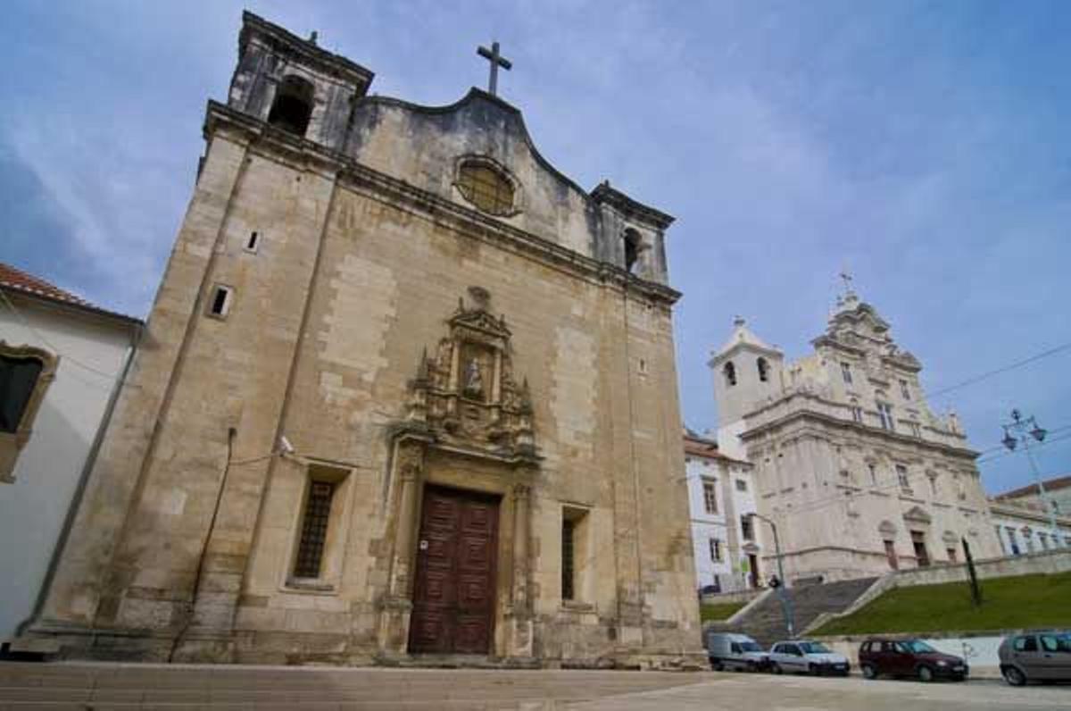 Colegio jesuita del que forma parte la Catedral Nueva de Coimbra.