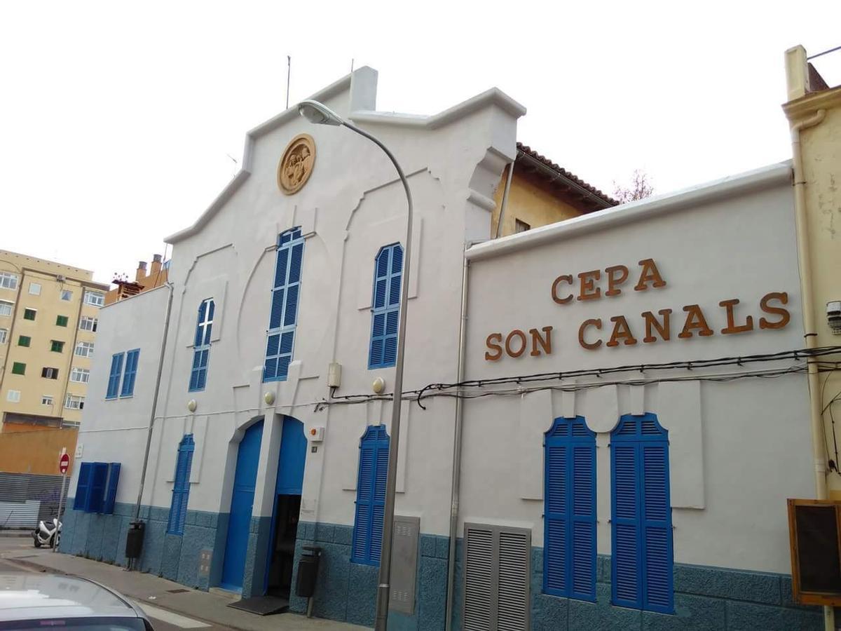 Fachada del CEPA Son Canals.