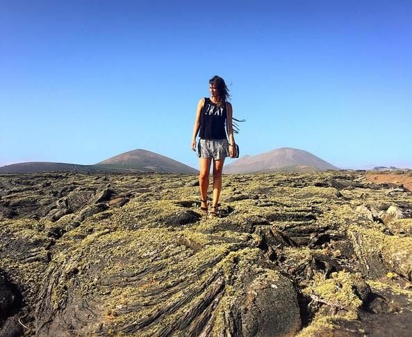 Helen Lindes disfruta de sus vacaciones en Lanzarote