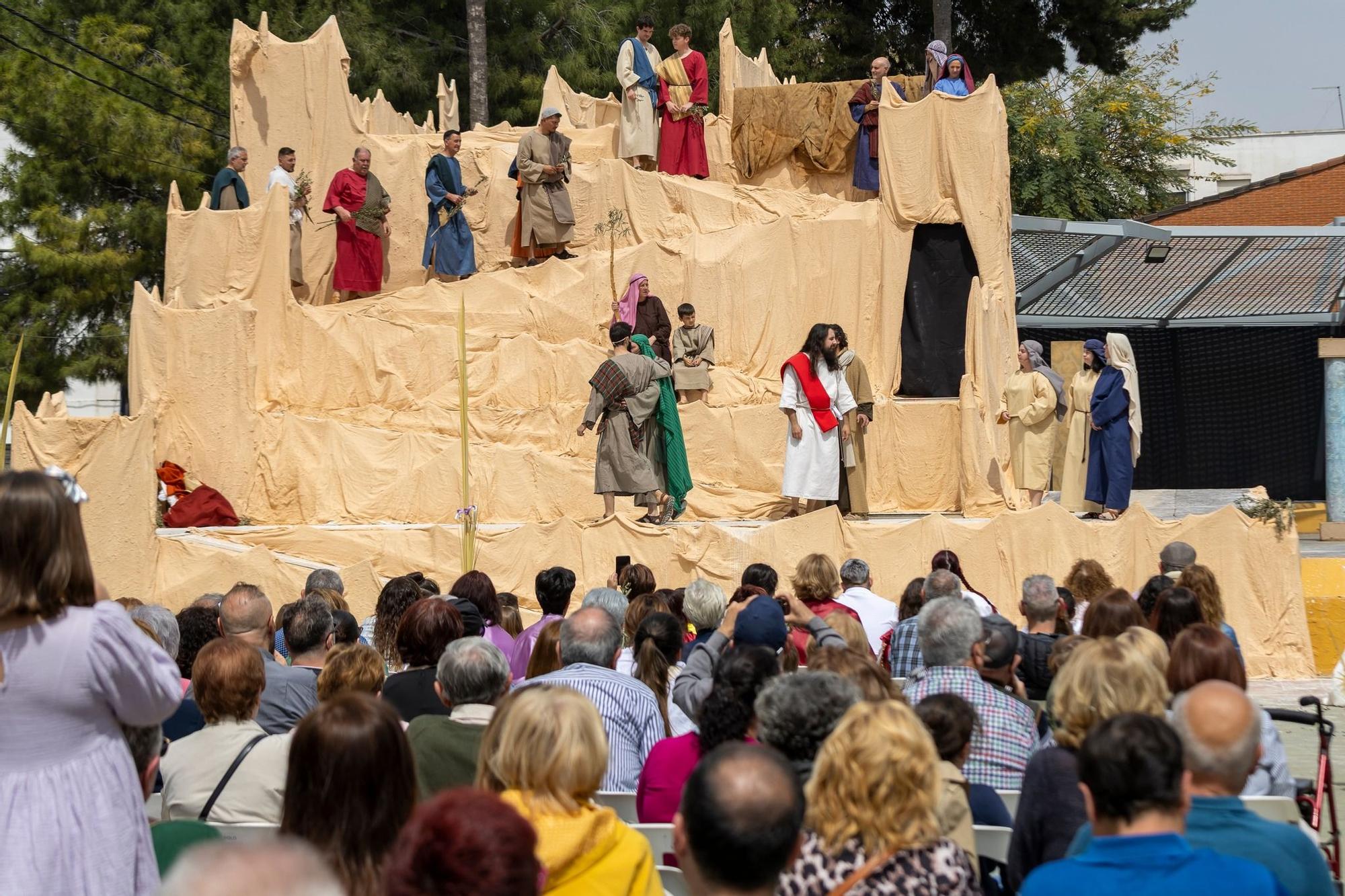 La Pasión de Benetússer abre sus representaciones en el Domingo de Ramos
