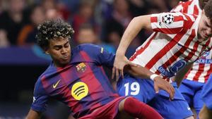 Lamine cau, però diu  al món que tornarà