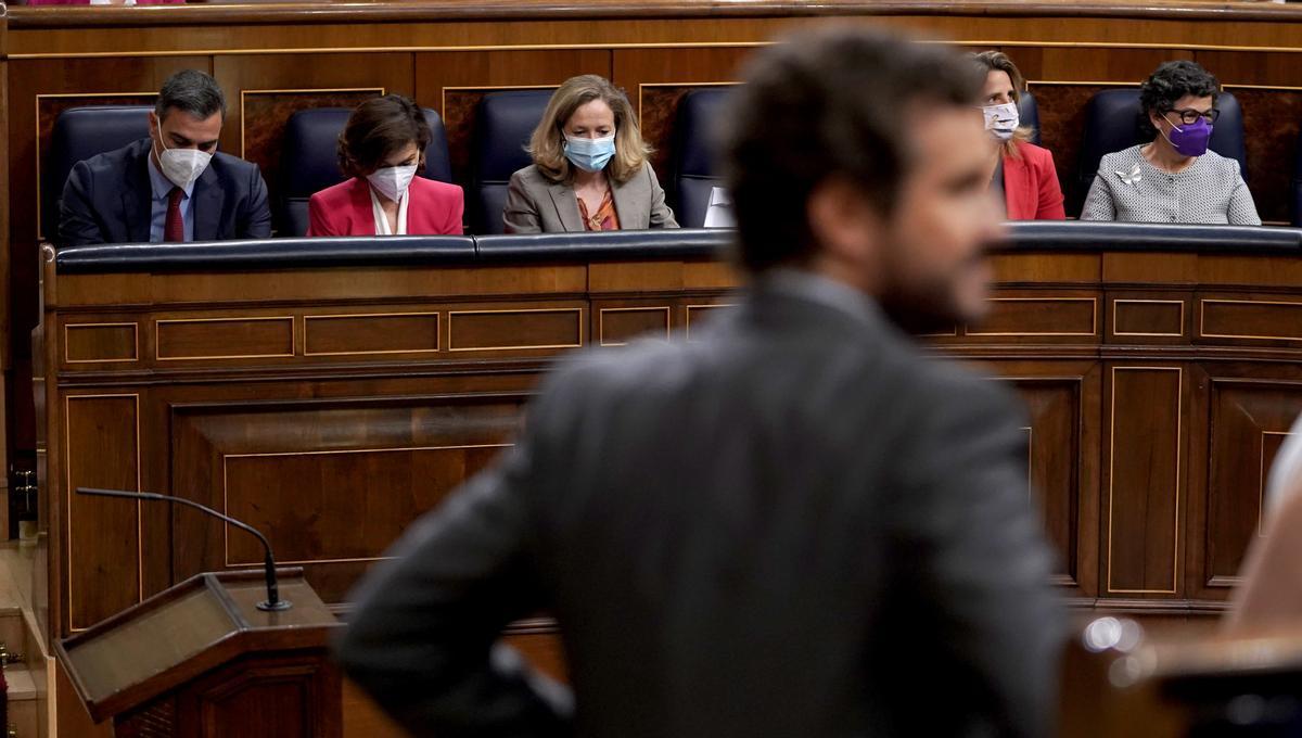 El PP vol colar en la llei d’interins una compensació als funcionaris davant l’«assetjament separatista» a Catalunya