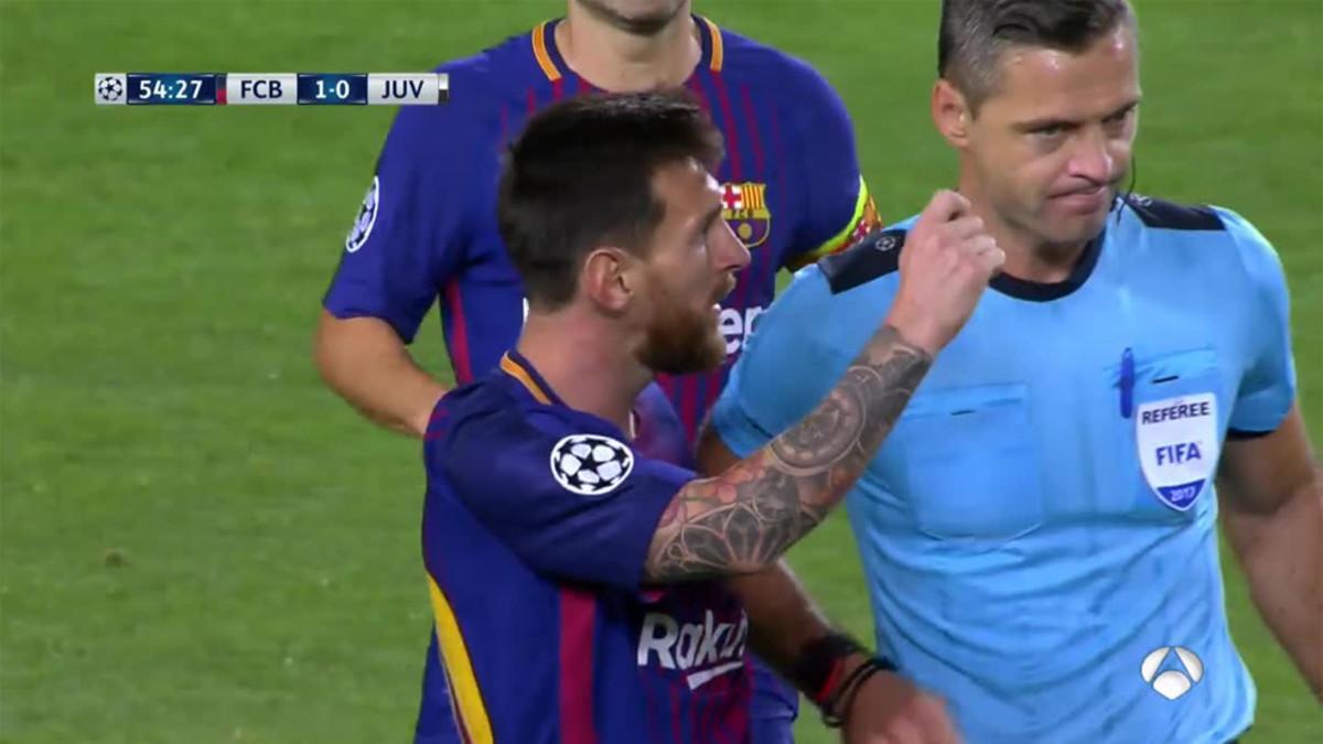 Messi pidió la tarjeta para Pjanic