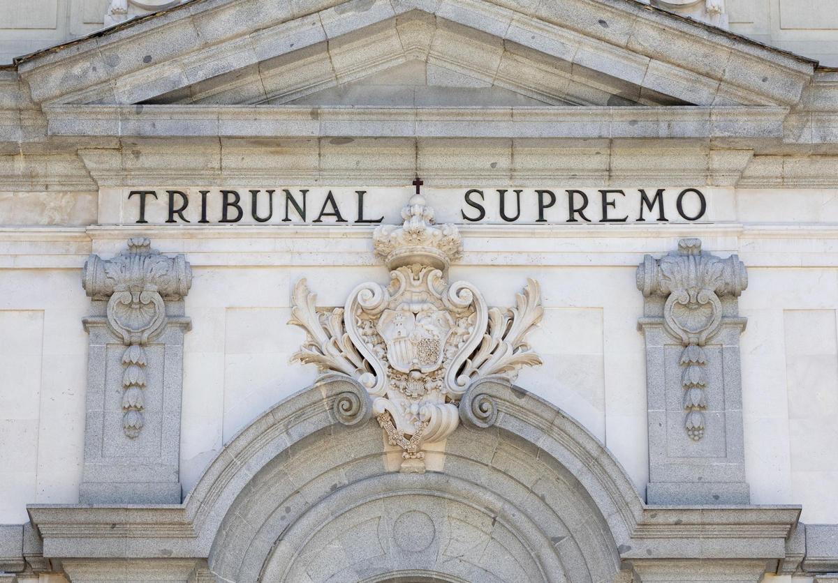 Archivo - Fachada de la sede del Tribunal Supremo