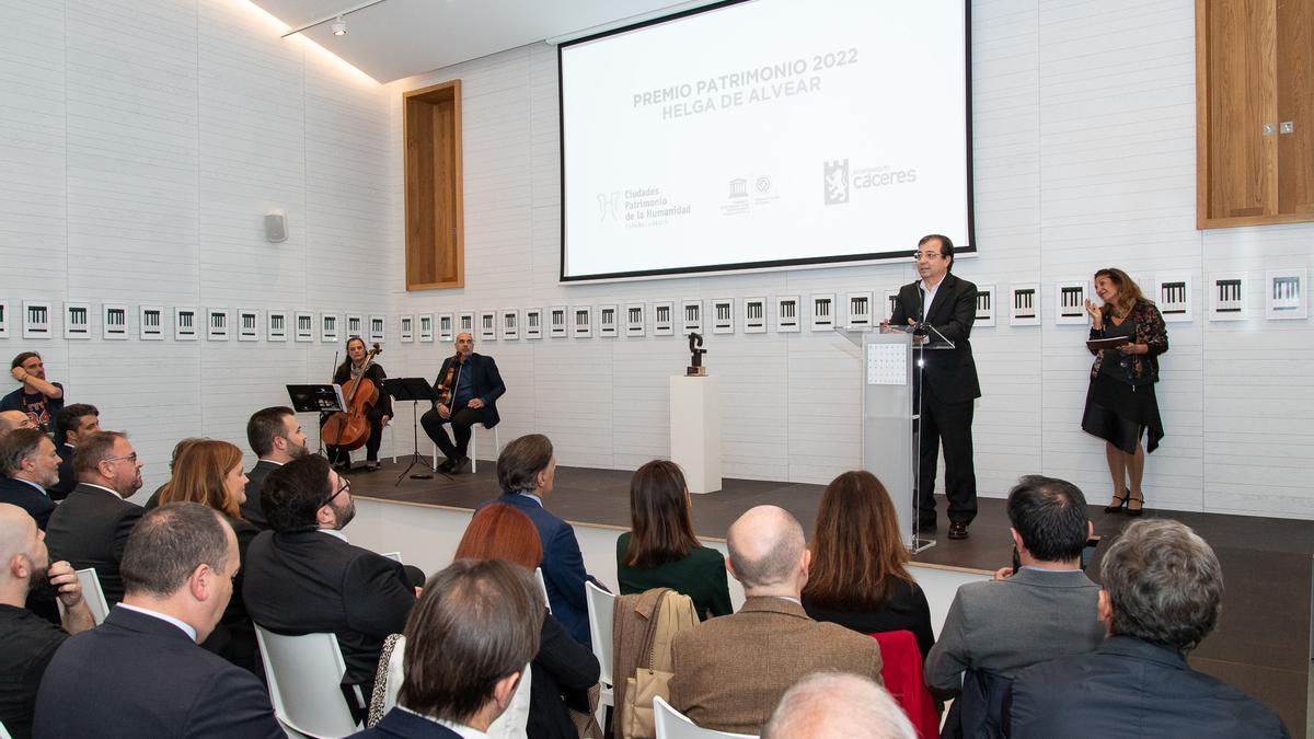 Discurso del presidente de la Junta de Extremadura, ayer en el museo Helga de Alvear.