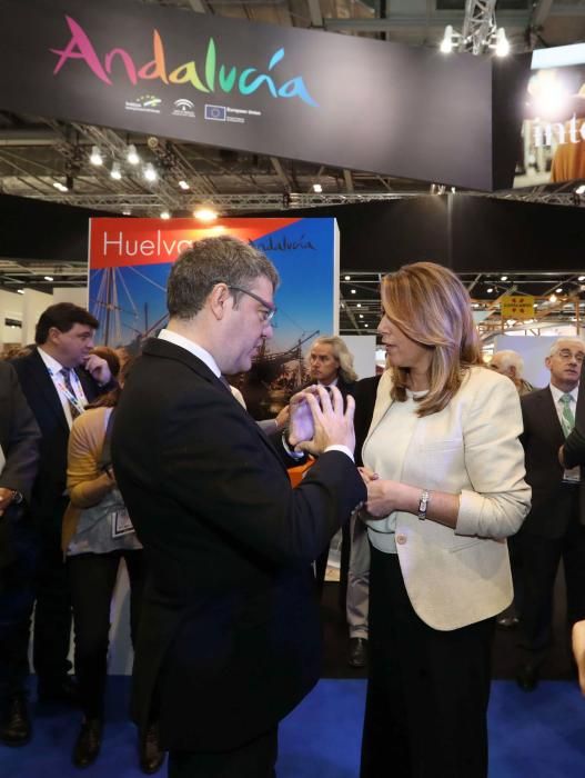 Susana Diaz en el estand de Andalucía