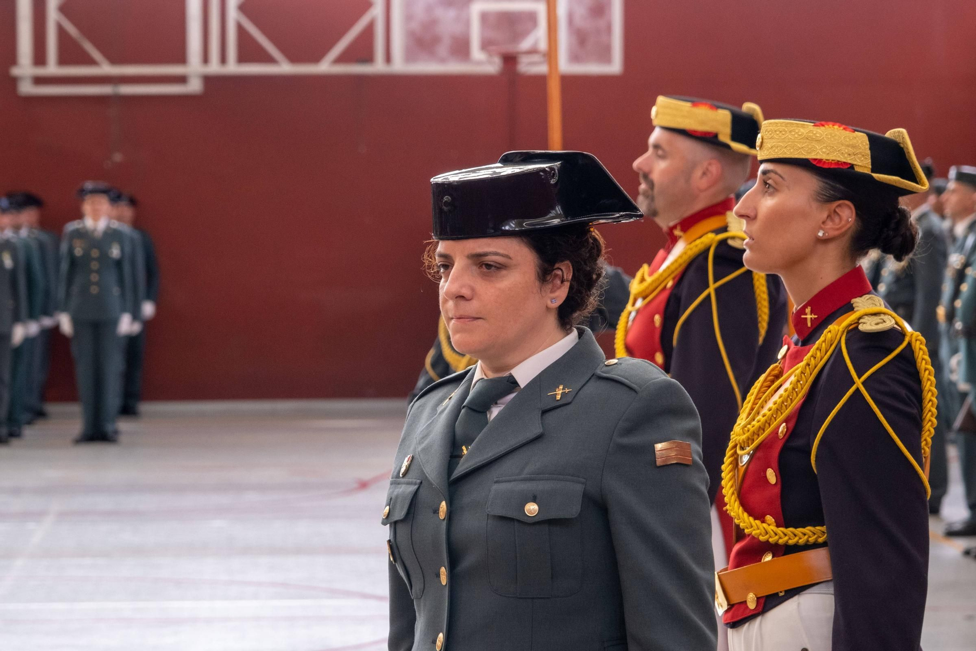 EN IMÁGENES: Así fueron los actos en Oviedo del 179 aniversario de la Guardia Civil