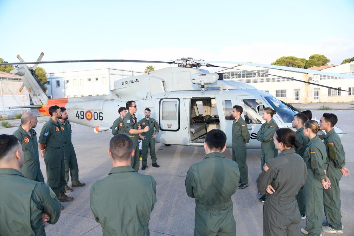 La princesa Leonor realiza su segundo vuelo en solitario en San Javier