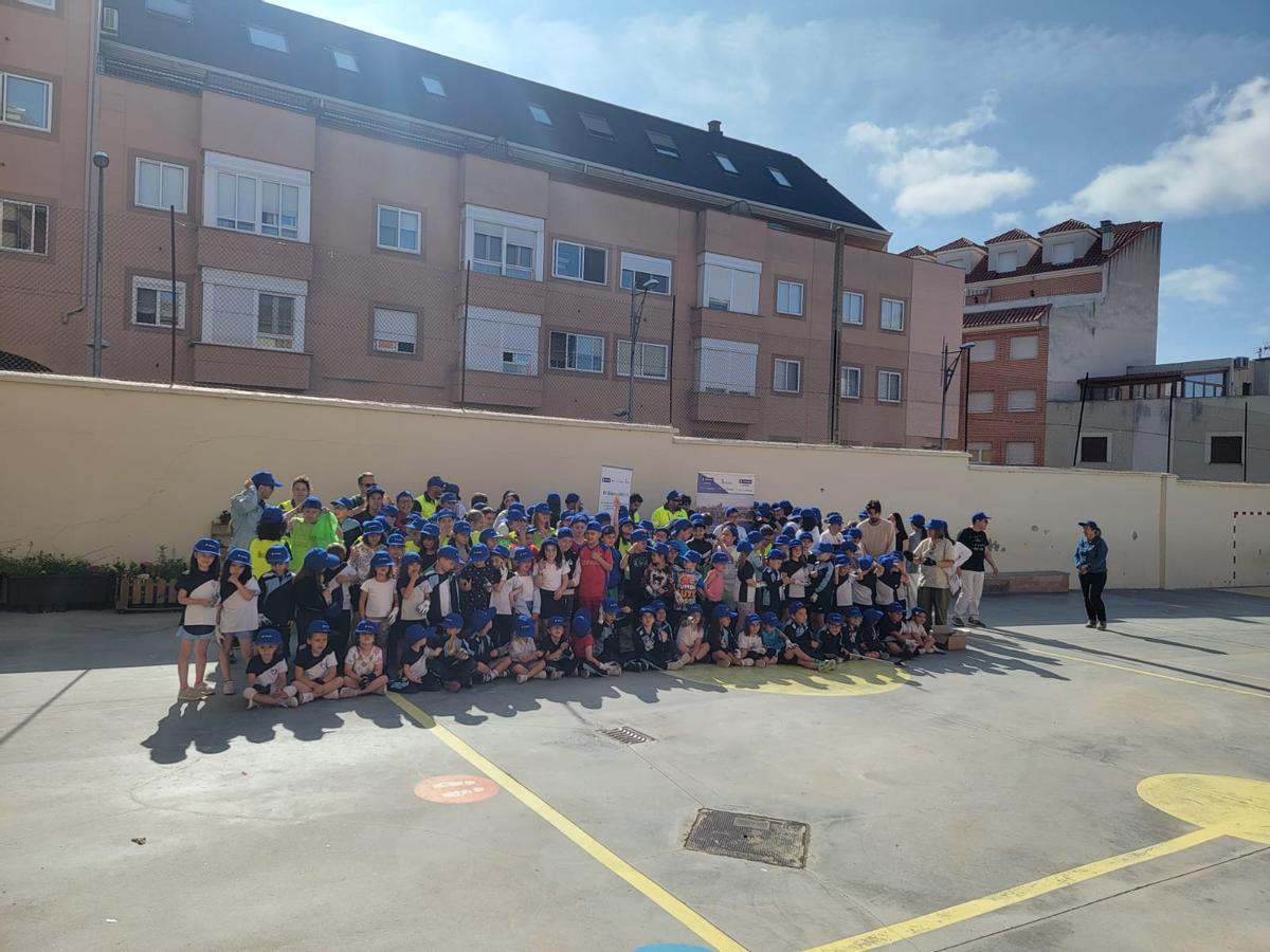 Aquona y el colegio Santísima Trinidad (2)