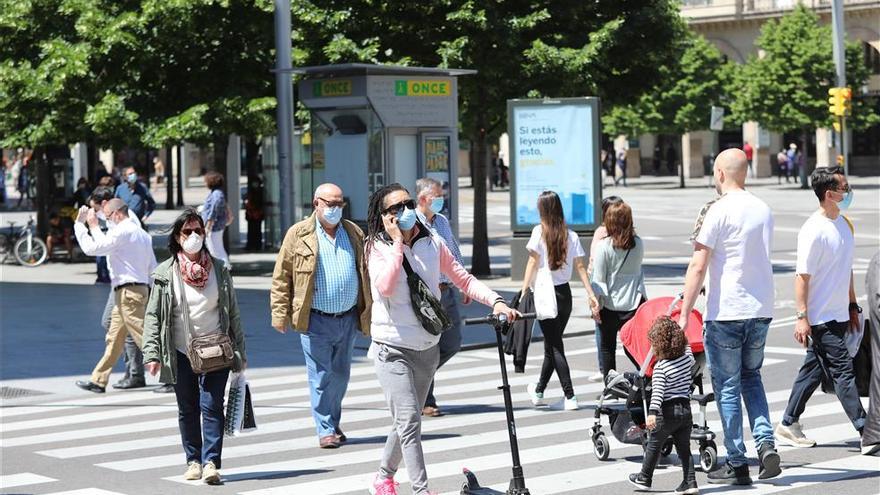 Cruce en una de las arterias que conducen a Independencia, en Zaragoza.