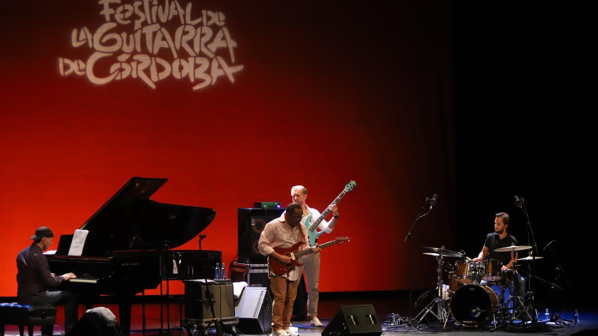 Actuación de Lagrène Farao Quartet en el Gran Teatro.