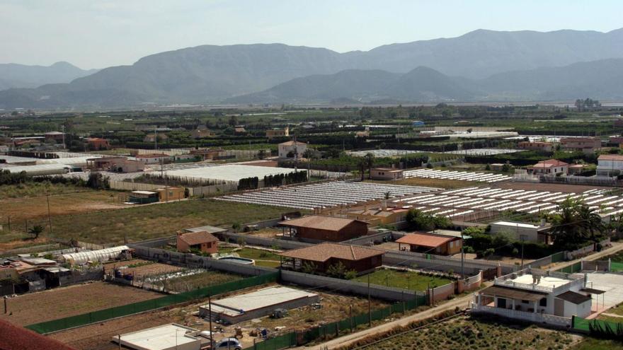 Vista aérea de los terrenos del PAI del Brosquil en el Marenyet de Cullera. | LEVANTE-EMV