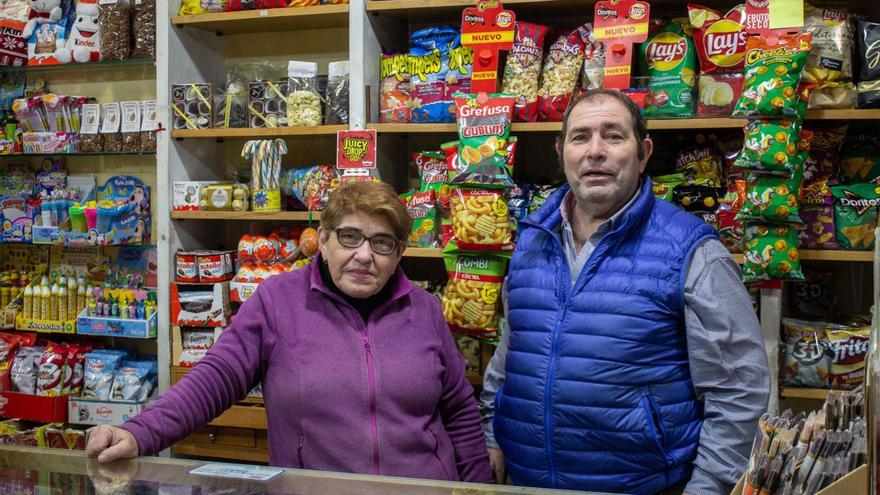 Con agradecimiento y reconocimiento a Rosa y Felipe