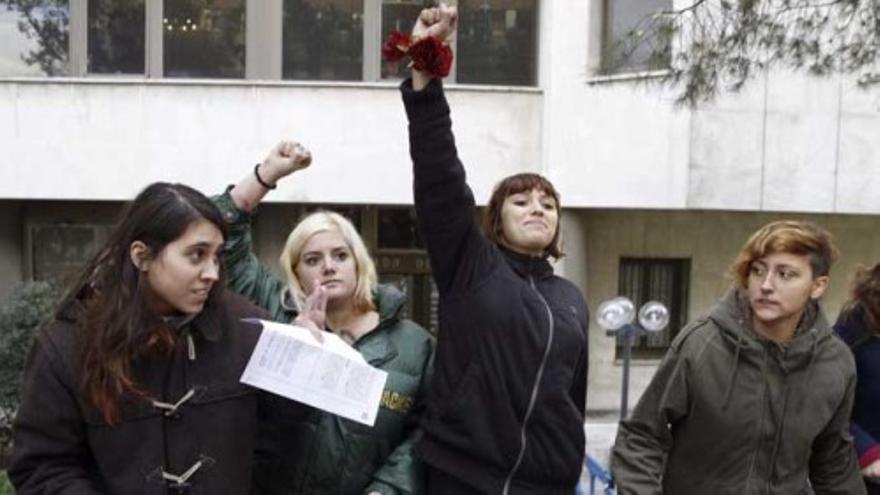 Las cinco españolas de Femen ya han quedado en libertad