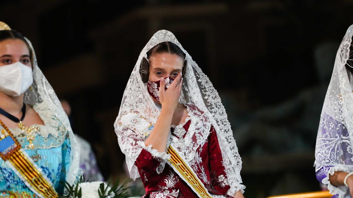 Búscate en el primer día de la ofrenda por la Calle Caballeros de las 21:00 a las 22:00