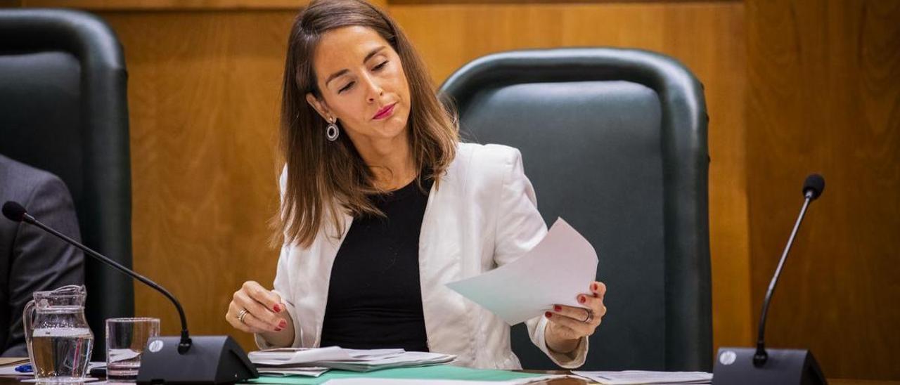 La concejala de Hacienda en el Ayuntamiento de Zaragoza, María Navarro.