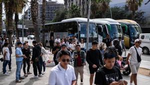 BCN obligarà els autocars turístics a reservar pàrquing