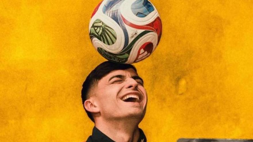 Llegada de Pedri a la concentración de la Selección Española