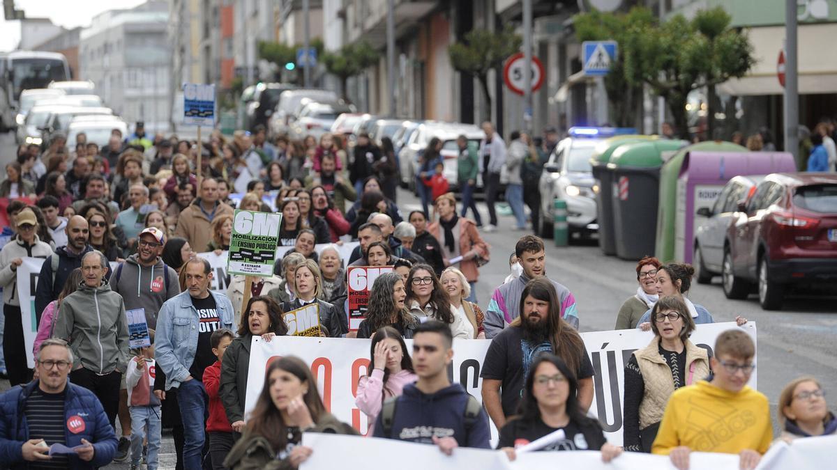 Manifestación en defensa de la educación en A Estrada el pasado 6 de mayo.