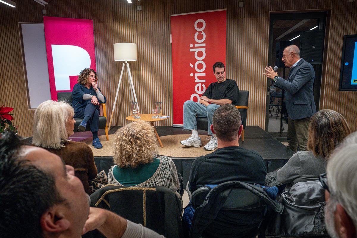 El irector general de Prensa Ibérica en Catalunya y Baleares, Fèlix Nogueras, interviene en el coloquio de EL PERIÓDICO en Viladecans